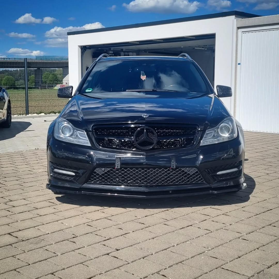 Mercedes Benz W204
